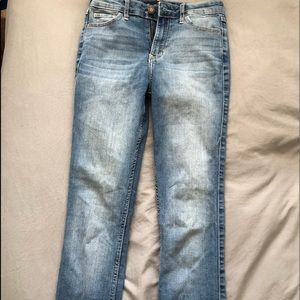 light wash jeans
